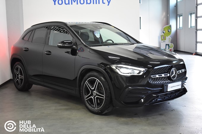 MERCEDES-BENZ GLA 200 d Automatic 4Matic Premium